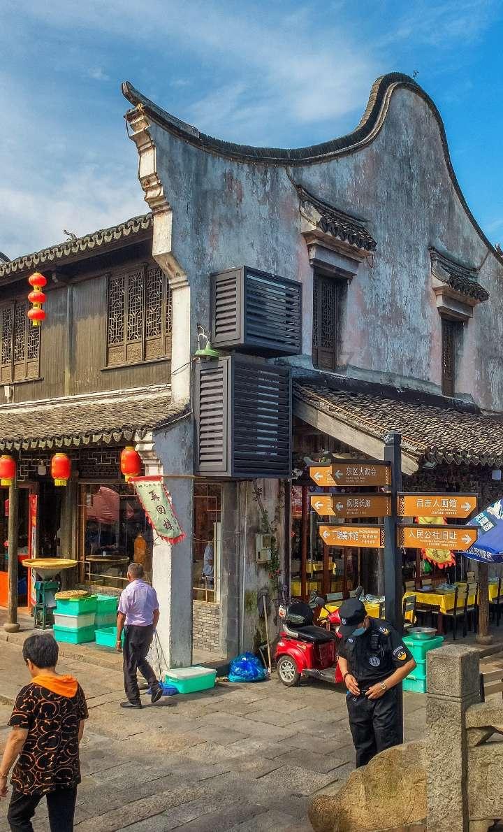 怎样评价华晨宇的唱功